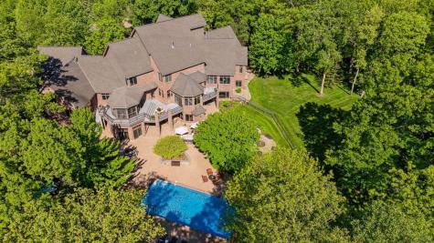 614 Hidden Creek Trail Mendota Heights MN 55118