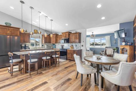 3825 16th Street S Moorhead MN 56560