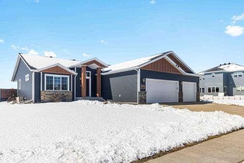 3825 16th Street S Moorhead MN 56560