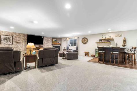 3825 16th Street S Moorhead MN 56560