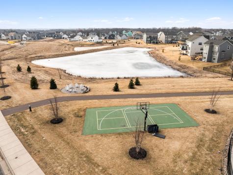 10811 40th Street N Lake Elmo MN 55042