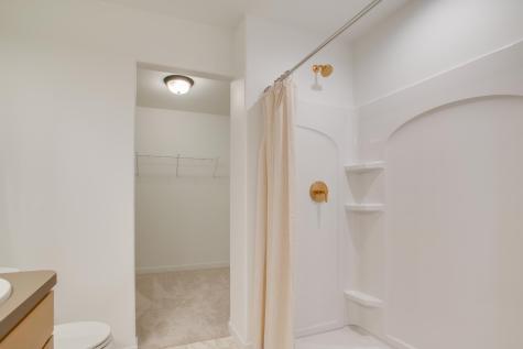 5816 James Drive W West Fargo ND 58078