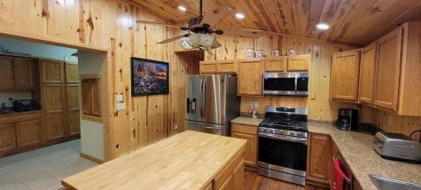 5713 Crane Lake Road Buyck MN 55771