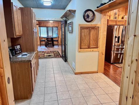 5713 Crane Lake Road Buyck MN 55771