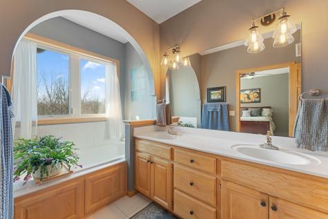 3485 Bay Knolls Drive NW Prior Lake MN 55372