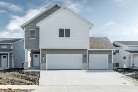1879 19th Avenue N Wahpeton ND 58075