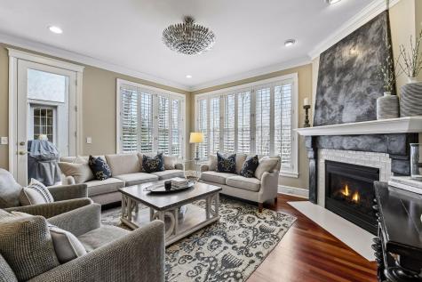 8662 Great Waters Alcove Eden Prairie MN 55347