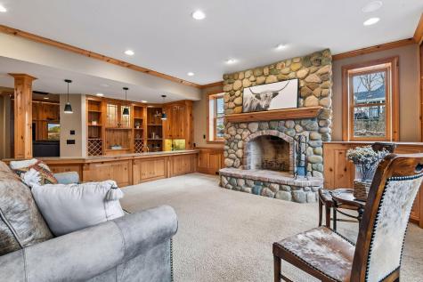 8662 Great Waters Alcove Eden Prairie MN 55347