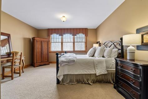 8662 Great Waters Alcove Eden Prairie MN 55347