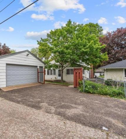 2914 Mckinley Street NE Minneapolis MN 55418