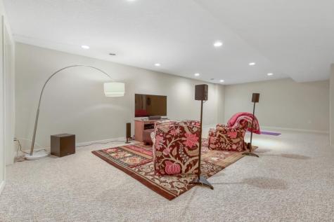 1340 Waterford Drive Golden Valley MN 55422
