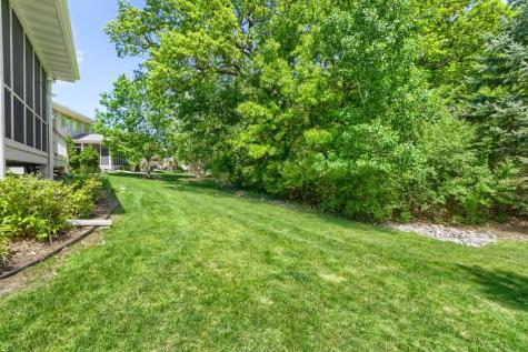 1340 Waterford Drive Golden Valley MN 55422