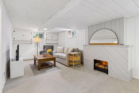 4011 Upton Avenue N Minneapolis MN 55412