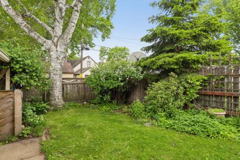 4011 Upton Avenue N Minneapolis MN 55412