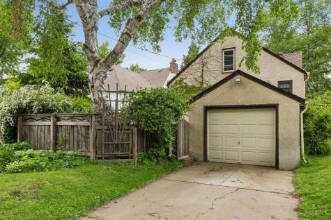 4011 Upton Avenue N Minneapolis MN 55412