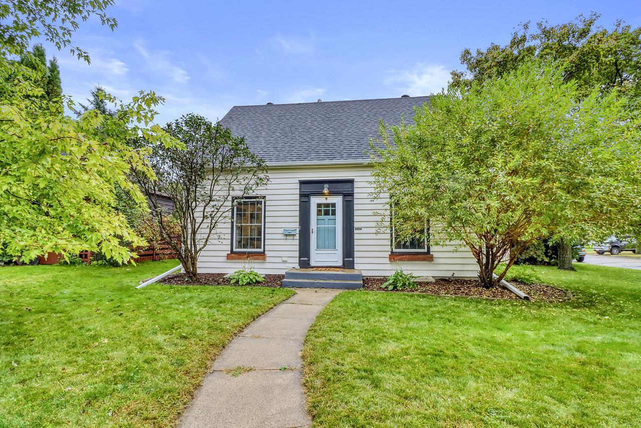 619 W Alcott Avenue Fergus Falls MN 56537