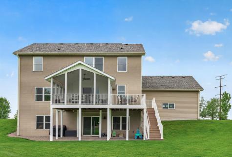 214 Cedar Lake Court New Prague MN 56071