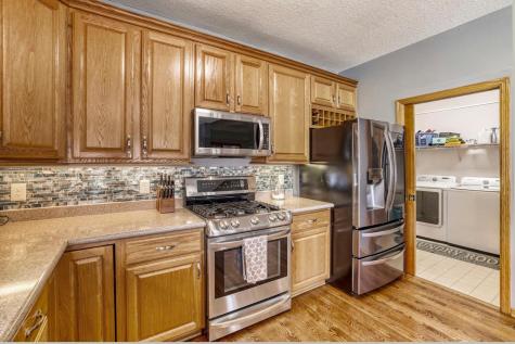 2334 Manuela Drive Chaska MN 55318
