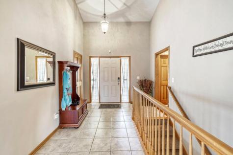 2334 Manuela Drive Chaska MN 55318