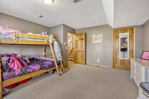 2334 Manuela Drive Chaska MN 55318