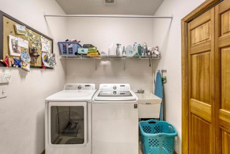 2334 Manuela Drive Chaska MN 55318