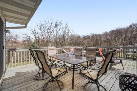 2334 Manuela Drive Chaska MN 55318