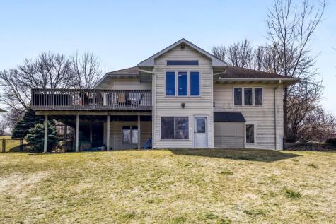 2334 Manuela Drive Chaska MN 55318