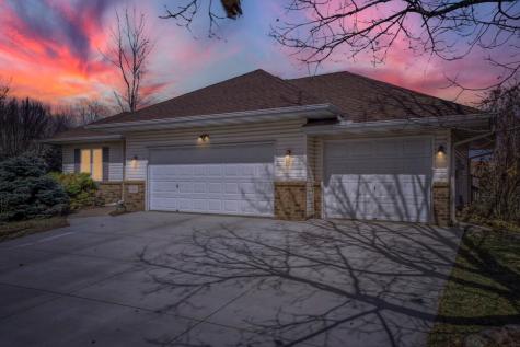 2334 Manuela Drive Chaska MN 55318