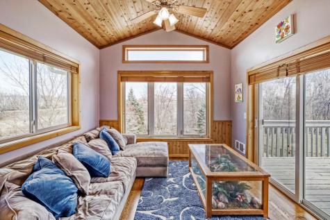 2334 Manuela Drive Chaska MN 55318