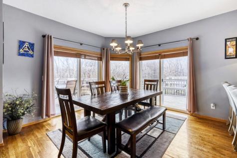 2334 Manuela Drive Chaska MN 55318