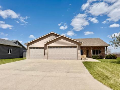 1206 6th Avenue NE Dilworth MN 56529