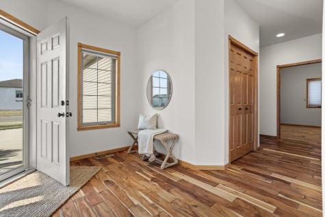 1206 6th Avenue NE Dilworth MN 56529