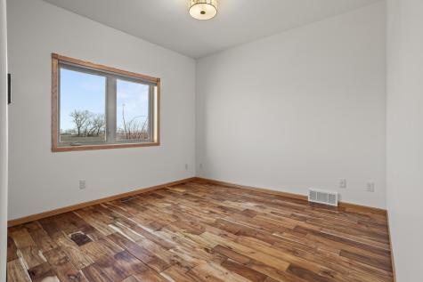 1206 6th Avenue NE Dilworth MN 56529