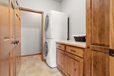 1206 6th Avenue NE Dilworth MN 56529