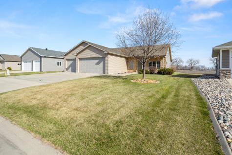 1206 6th Avenue NE Dilworth MN 56529