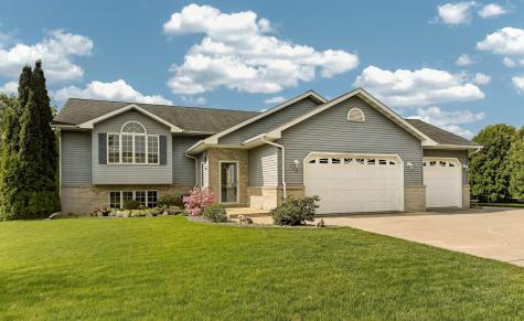 248 Brubaker Drive Saint Charles MN 55972