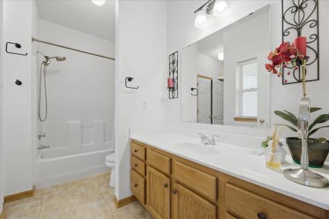 1776 Maryland Avenue E Saint Paul MN 55106