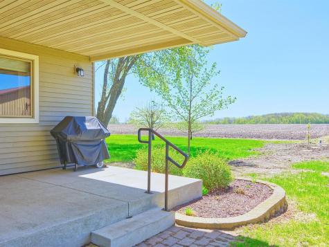 10931 Us Highway 12 SW Howard Lake MN 55349
