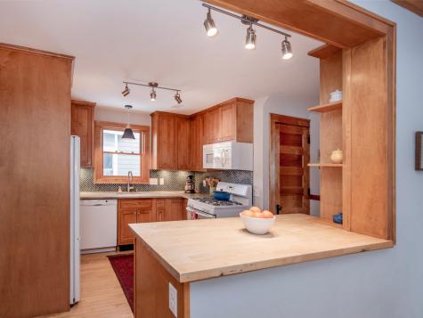 448 Thomas Avenue S Minneapolis MN 55405