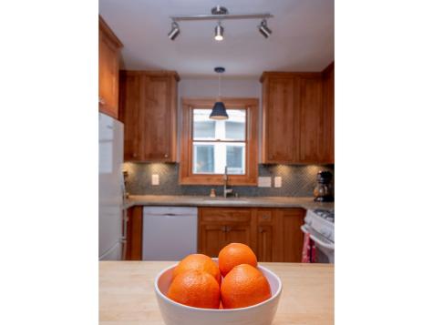 448 Thomas Avenue S Minneapolis MN 55405