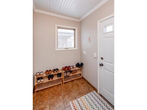 448 Thomas Avenue S Minneapolis MN 55405