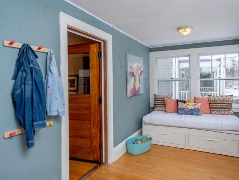 448 Thomas Avenue S Minneapolis MN 55405