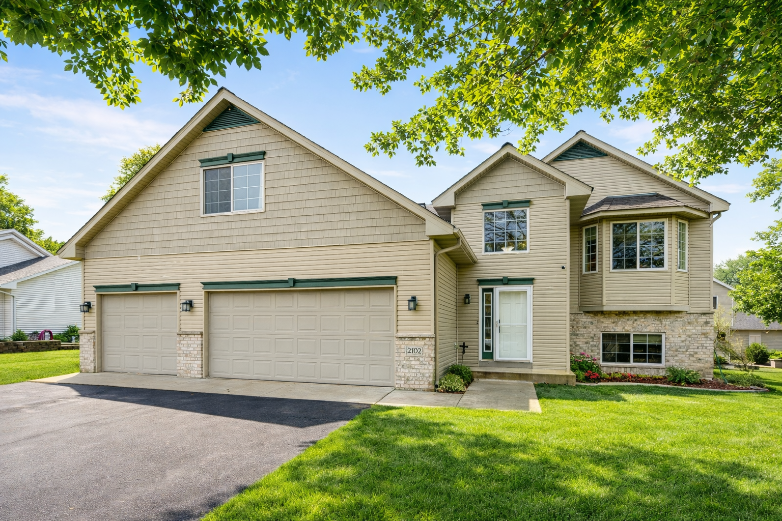 2102 Whitetail Run Buffalo MN 55313