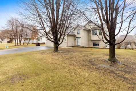 2102 Whitetail Run Buffalo MN 55313