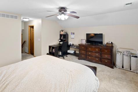 2102 Whitetail Run Buffalo MN 55313