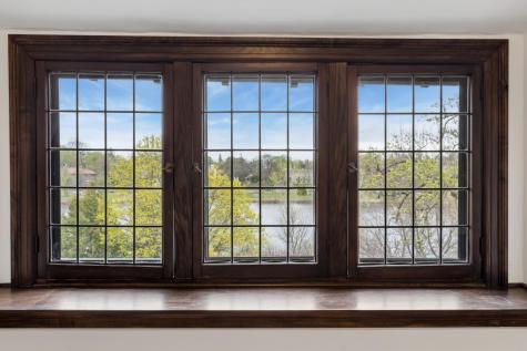 2204 W Lake Of The Isles Parkway Minneapolis MN 55405