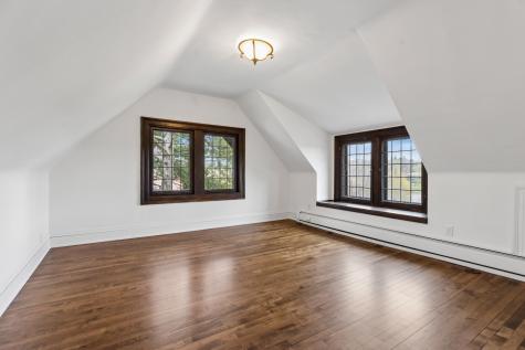 2204 W Lake Of The Isles Parkway Minneapolis MN 55405