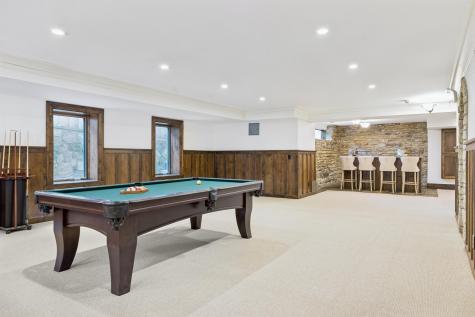 2204 W Lake Of The Isles Parkway Minneapolis MN 55405