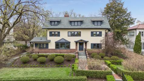 2204 W Lake Of The Isles Parkway Minneapolis MN 55405
