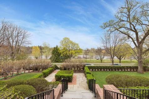 2204 W Lake Of The Isles Parkway Minneapolis MN 55405